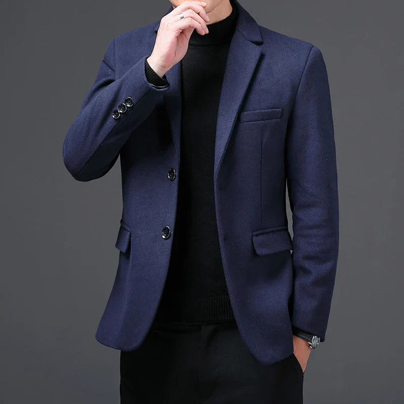 Blazer Masculino Bonzzano BZ188 com design moderno e sofisticado.