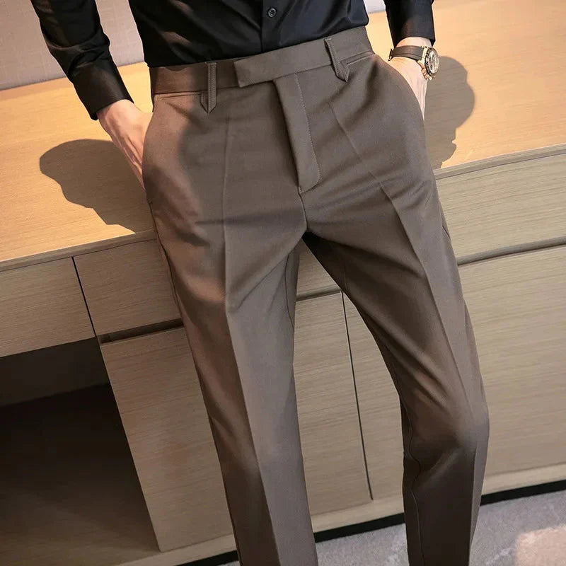 Calça de Alfaiataria Masculina Bonzzano BZ055 com corte slim fit
