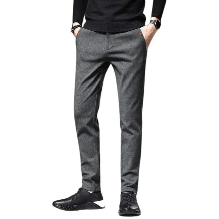Calça Social Masculina Bonzzano BZ226 em corte slim fit, elegante e confortável.