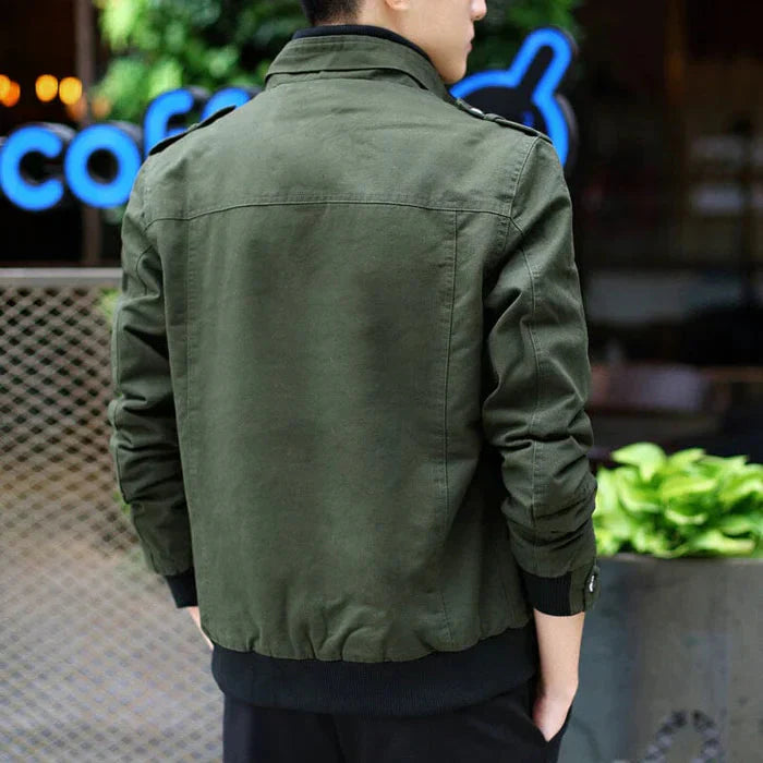 Jaqueta Masculina Bonzzano BZ104 em algodão e poliéster, ideal para dias frios.