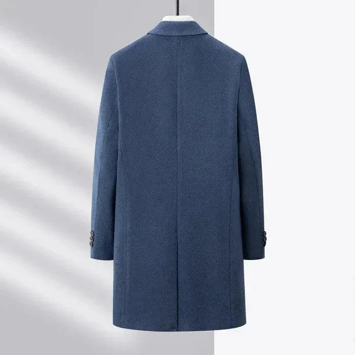 Sobretudo Masculino Bonzzano BZ232 em lã, nylon e algodão, ideal para o inverno.