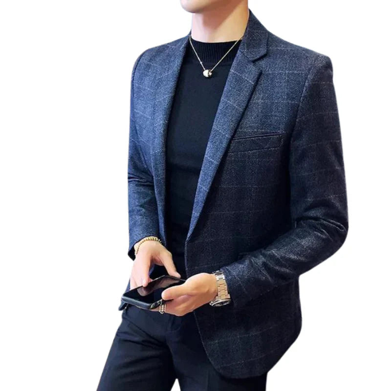 Blazer Masculino Bonzzano BZ196 em tecido leve e corte slim fit