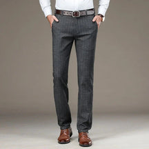 Calça Social Listrada Masculina Bonzzano BZ229 com design elegante e confortável.