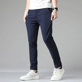 Calça Social Masculina Bonzzano BZ223 em tecido premium com corte slim fit