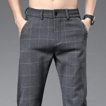 Calça Social Xadrez Masculina Bonzzano BZ224 com modelagem slim fit.