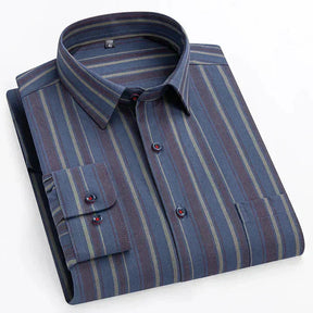 Camisa Social Masculina Bonzzano BZ154 em corte slim fit, elegante e confortável.