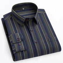 Camisa Social Masculina Bonzzano BZ154 em corte slim fit, elegante e confortável.