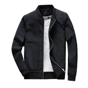 Jaqueta Impermeável Masculina Bonzzano BZ121 em ambiente externo