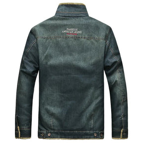 Jaqueta Jeans Masculina Acolchoada Bonzzano BZ136 em jeans premium com forro acolchoado.