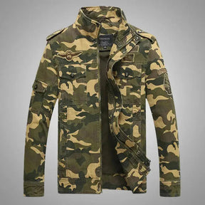 Jaqueta Masculina Camuflada Bonzzano BZ151 com estampa moderna e forro acolchoado.