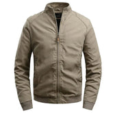 Jaqueta Masculina Casual Bonzzano BZ091 em fundo neutro, destacando seu design moderno e elegante.