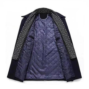 Sobretudo Masculino Bonzzano BZ220 em cetim, elegante e confortável.