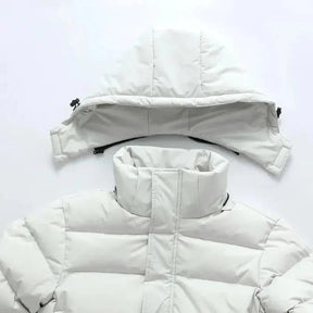 Sobretudo Masculino Puffer Bonzzano BZ222 com capuz removível e design moderno.