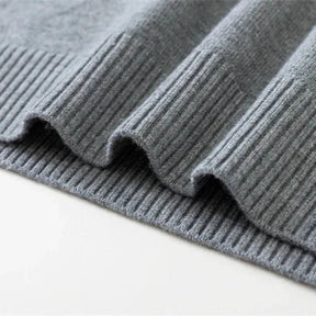 Suéter Casual Masculino Bonzzano BZ182 com gola redonda e ajuste slim fit.
