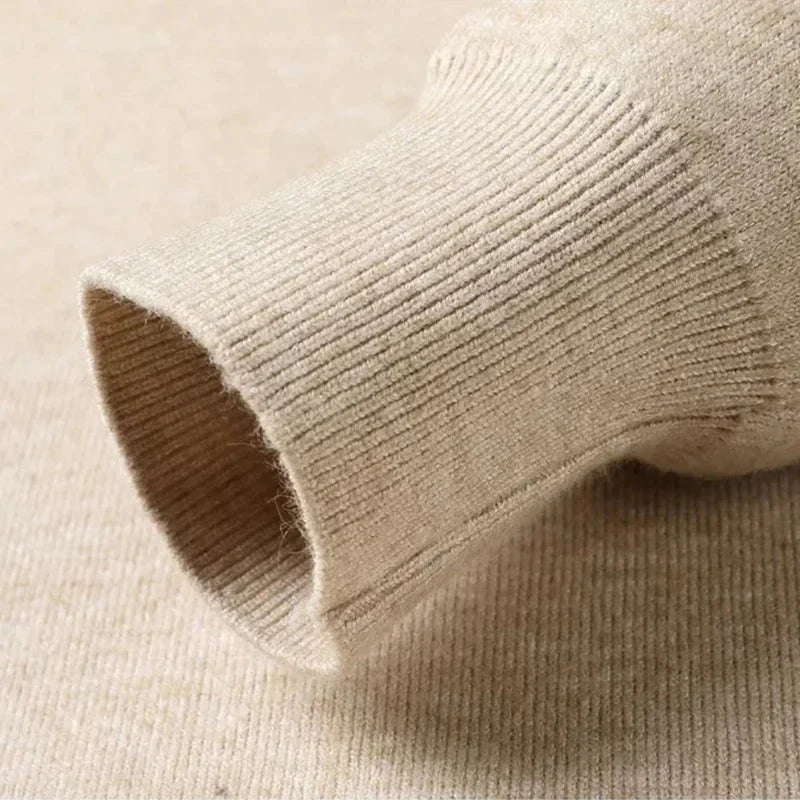 Suéter Masculino Bonzzano BZ180 em lã com gola alta, elegante e confortável.